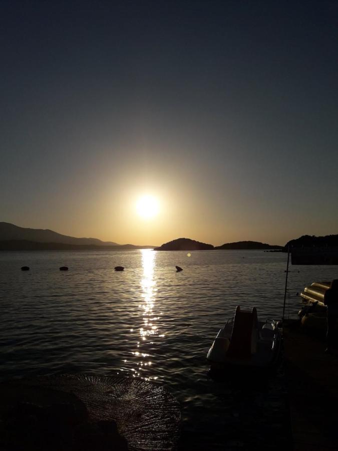 Vila Oscar Εξαμίλιο Εξωτερικό φωτογραφία